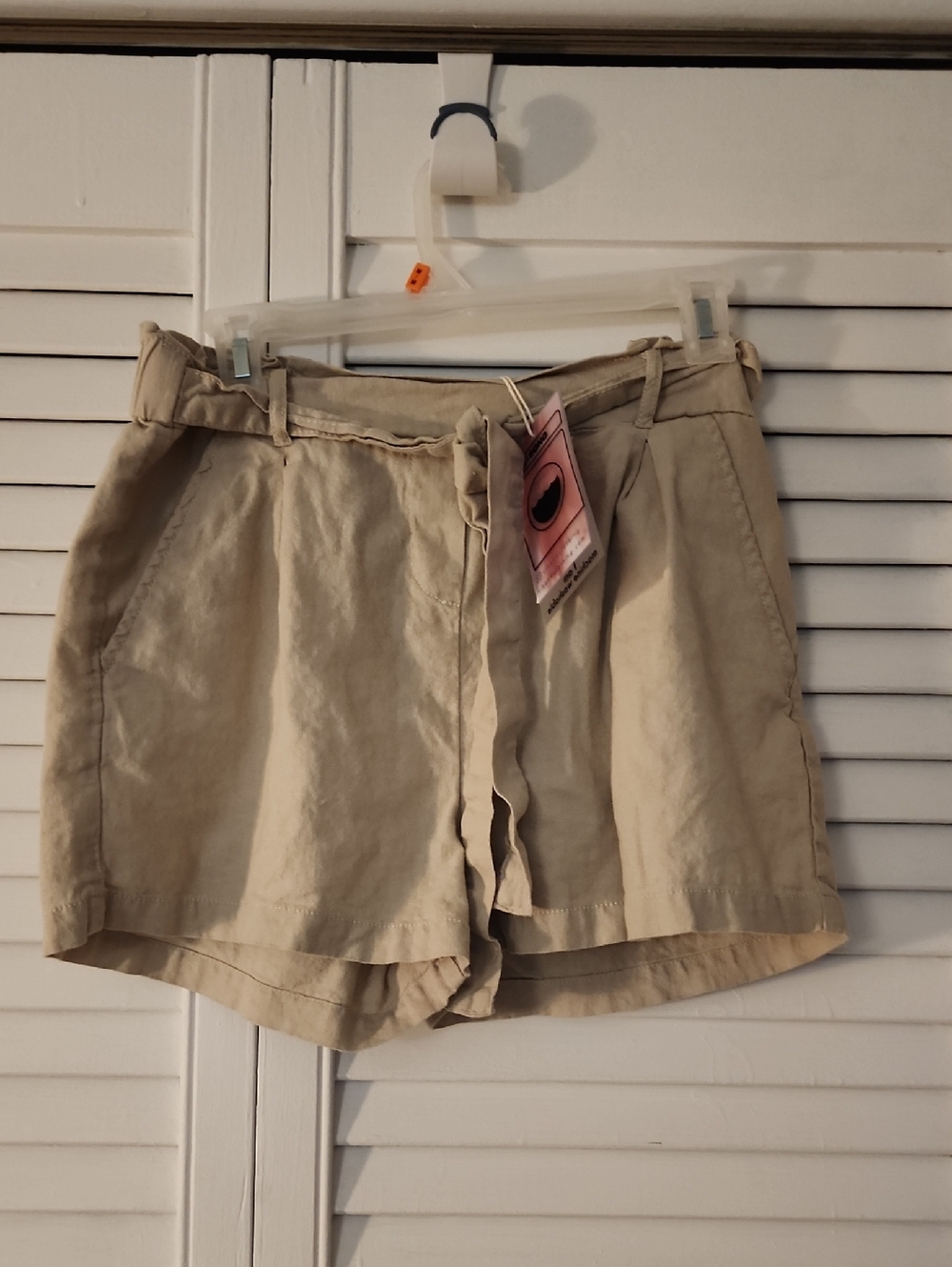 Ci Sono Khaki Tie-Waist Linen-Blend Shorts